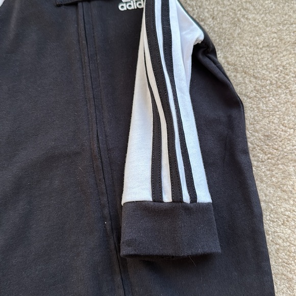 Adidas baby boy footie bodysuit - Picture 7 of 11